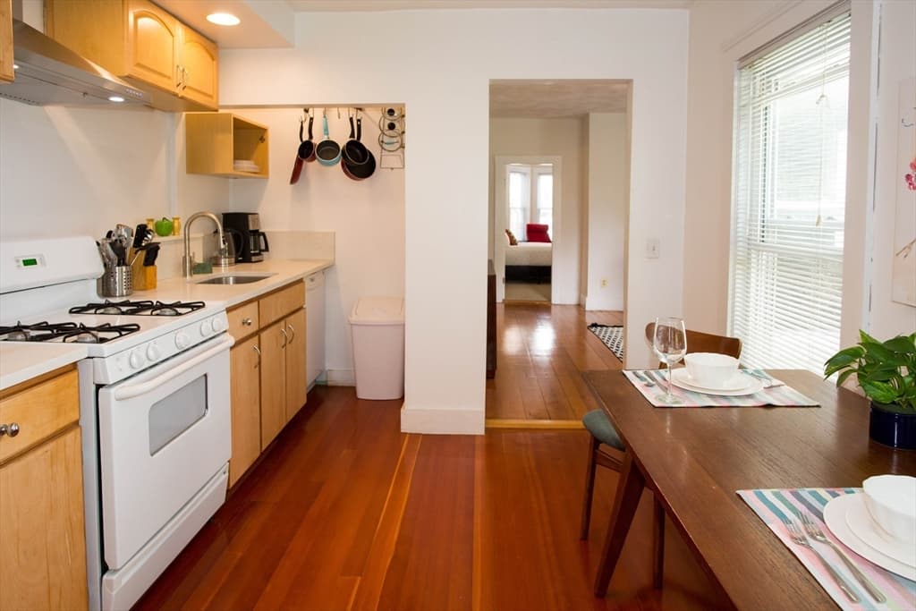 30 Fairmont Ave #1 photo 4
