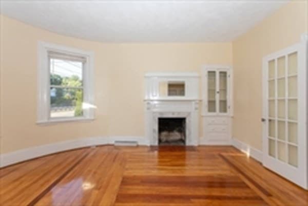 680 Boylston Street #1/F & 2/F