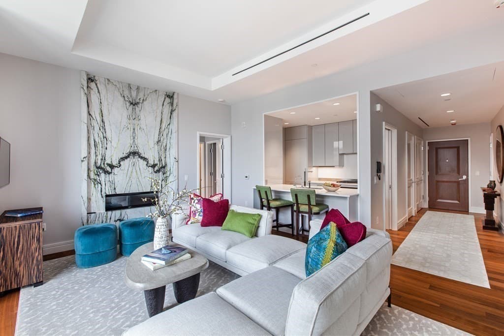 1 Dalton St #2702