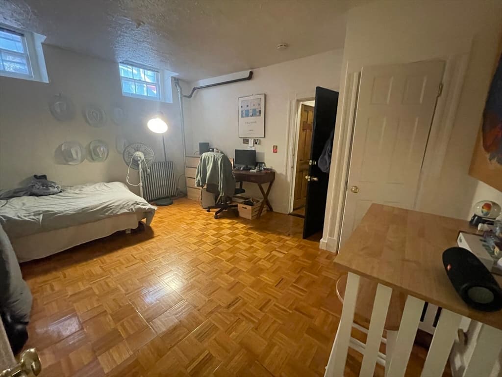 47 Revere St #1 photo 3