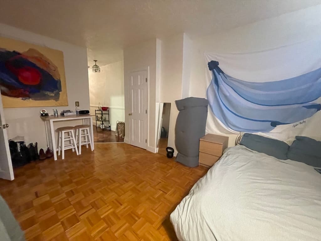 47 Revere St #1 photo 4