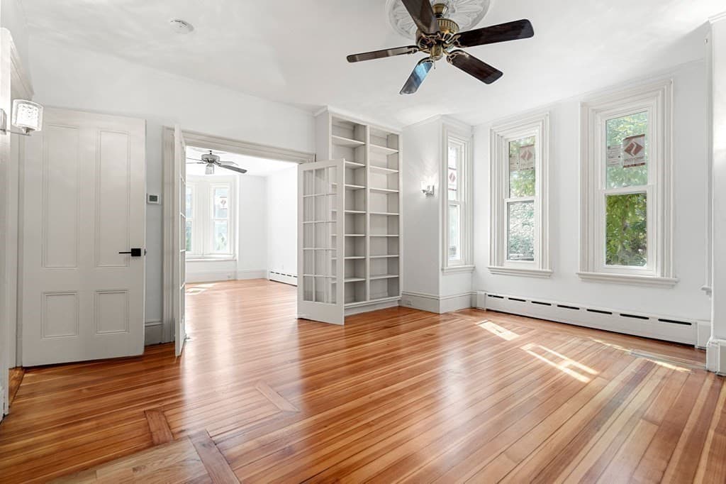105 Ellery Street photo 4