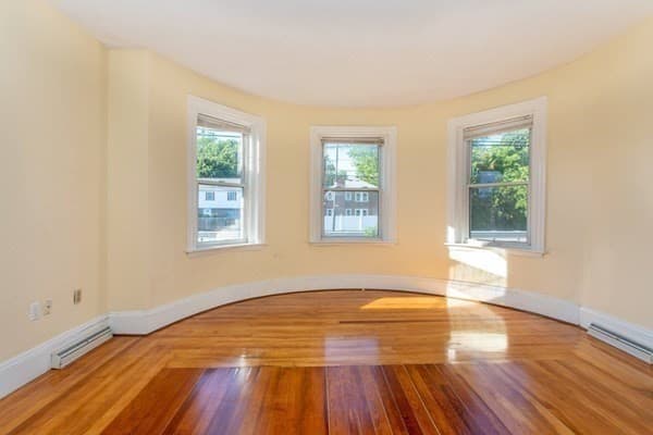 680 Boylston St photo 4