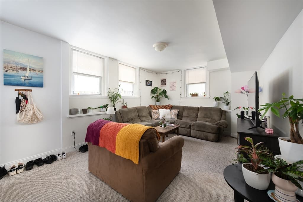 72 Longwood Ave #72 photo 3