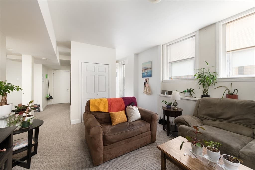 72 Longwood Ave #72 photo 4