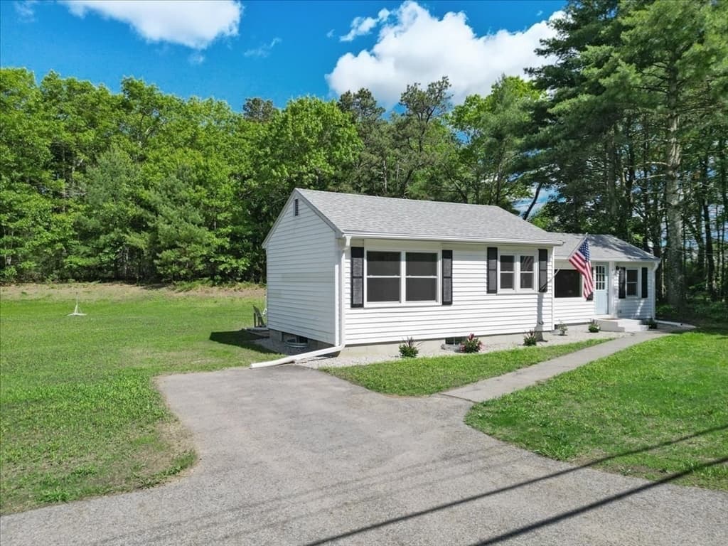 159 Carver Rd photo 2