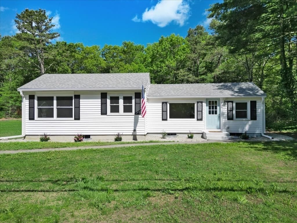 159 Carver Rd