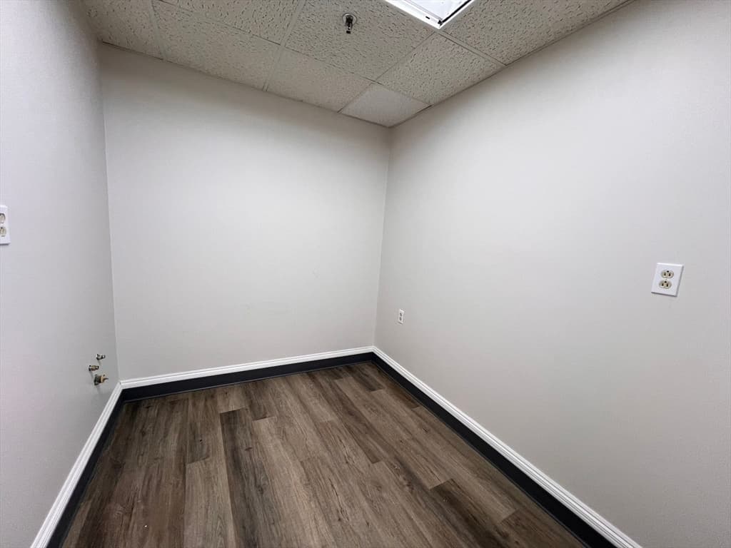 260 Center Street #6 photo 5