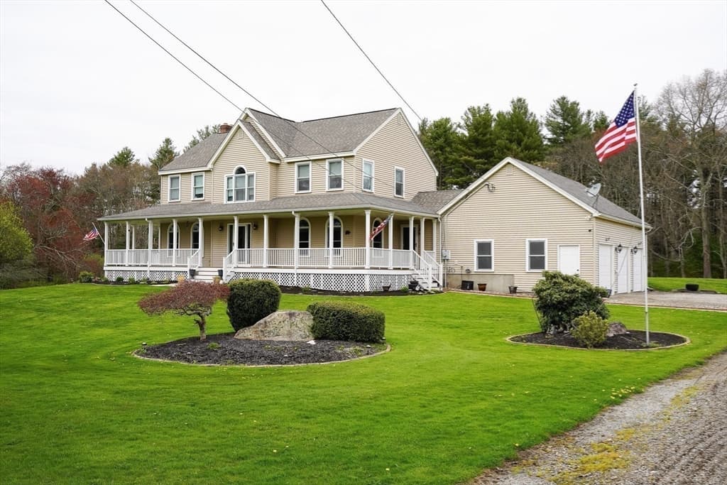 66 Old Southbridge Rd photo 3