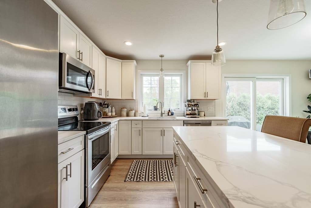 110 Lockhouse Rd #J photo 4