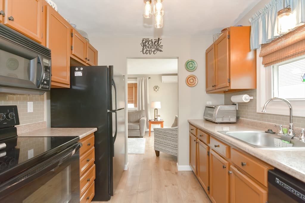 20 Morris Ave #20 photo 3