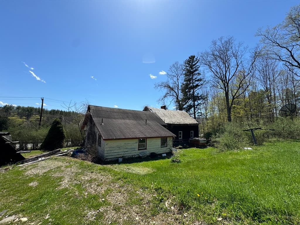 2151 Route 2 photo 4