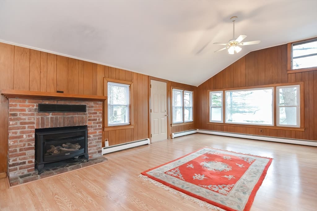 30 Sunset Lane photo 5