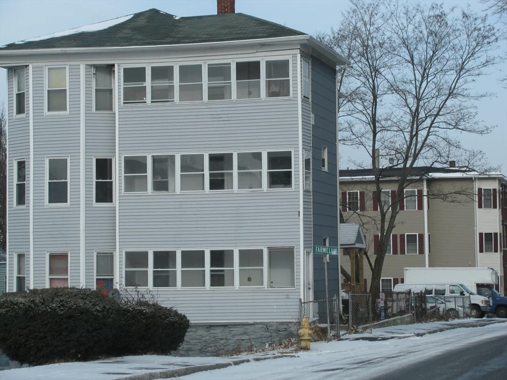 108 Eastern Avenue photo 2