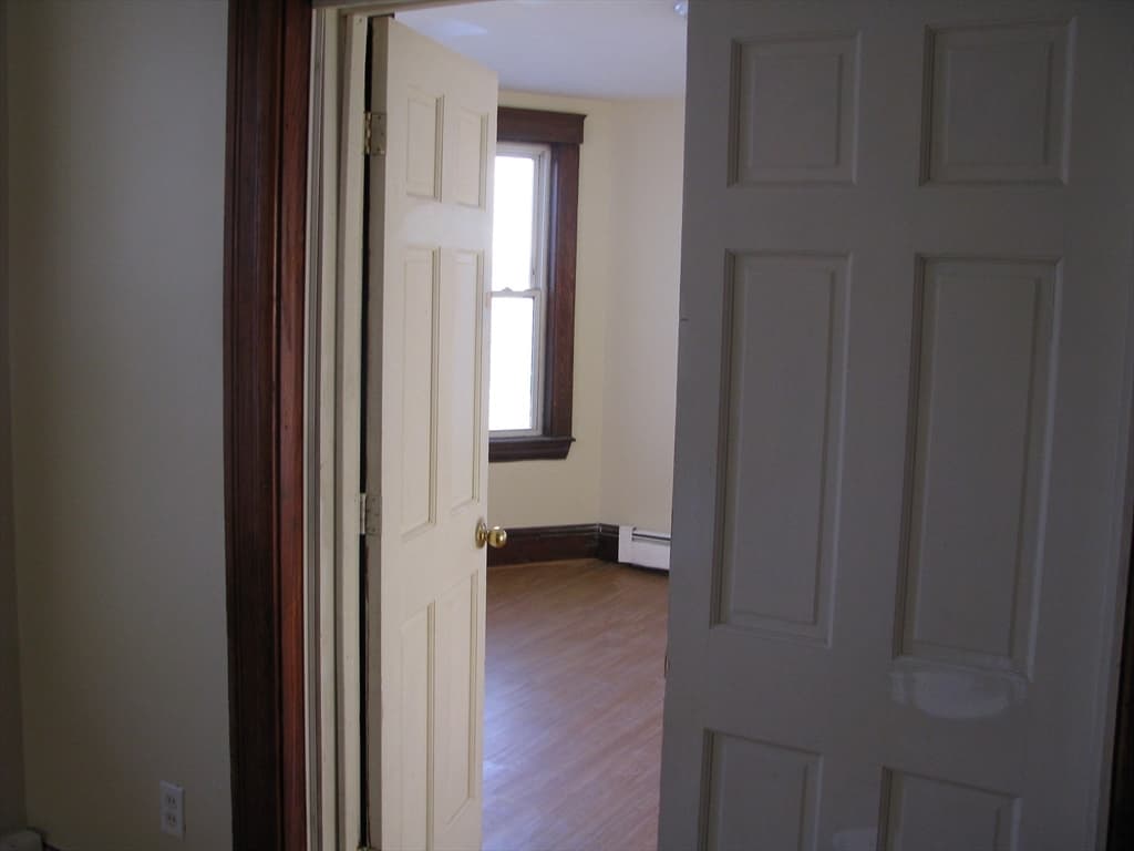 108 Eastern Avenue photo 5