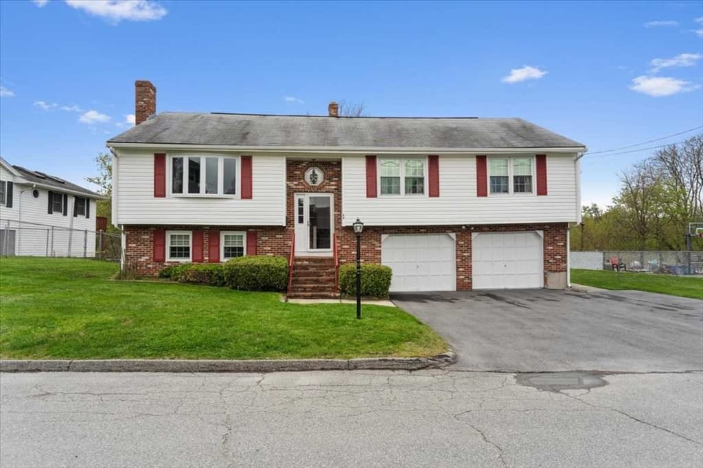 44 Amanola Ave