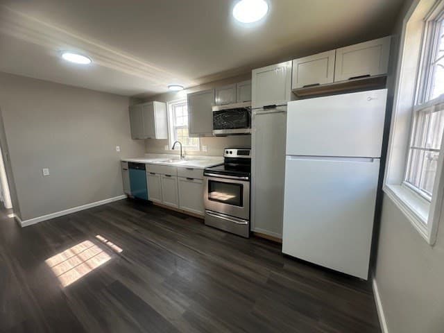 15-17 Otis Ct #15 photo 5