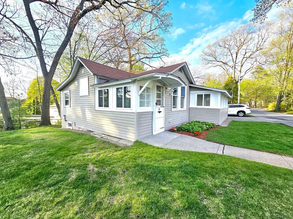 81 Bay View Dr