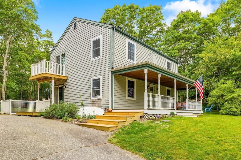 23 Colt Ln