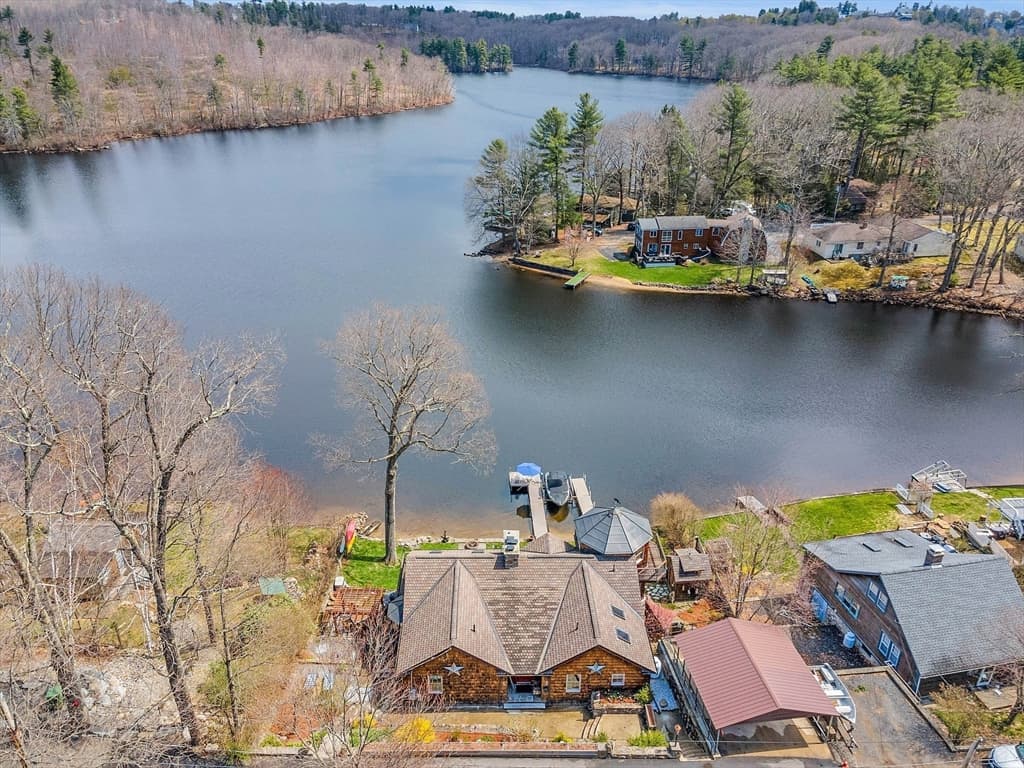 36 Lake Sargent Dr photo 2