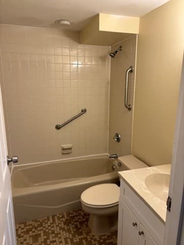 26 South Water #206-26 photo 3