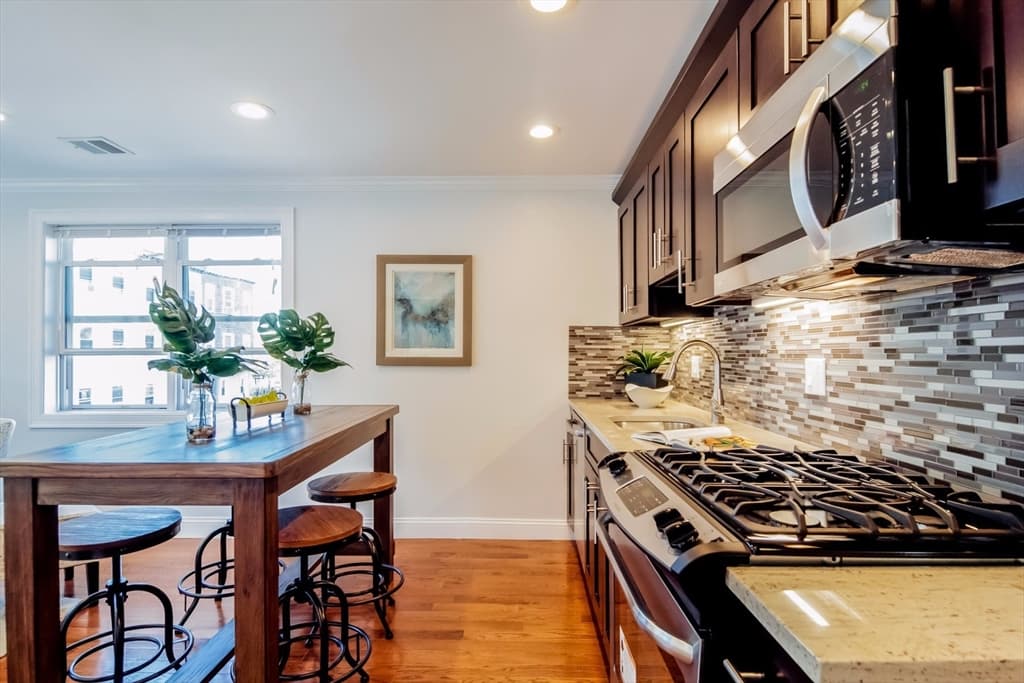 108 Maverick Street #2 photo 2