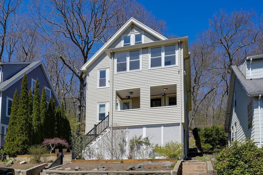 48 Alpine Street #2