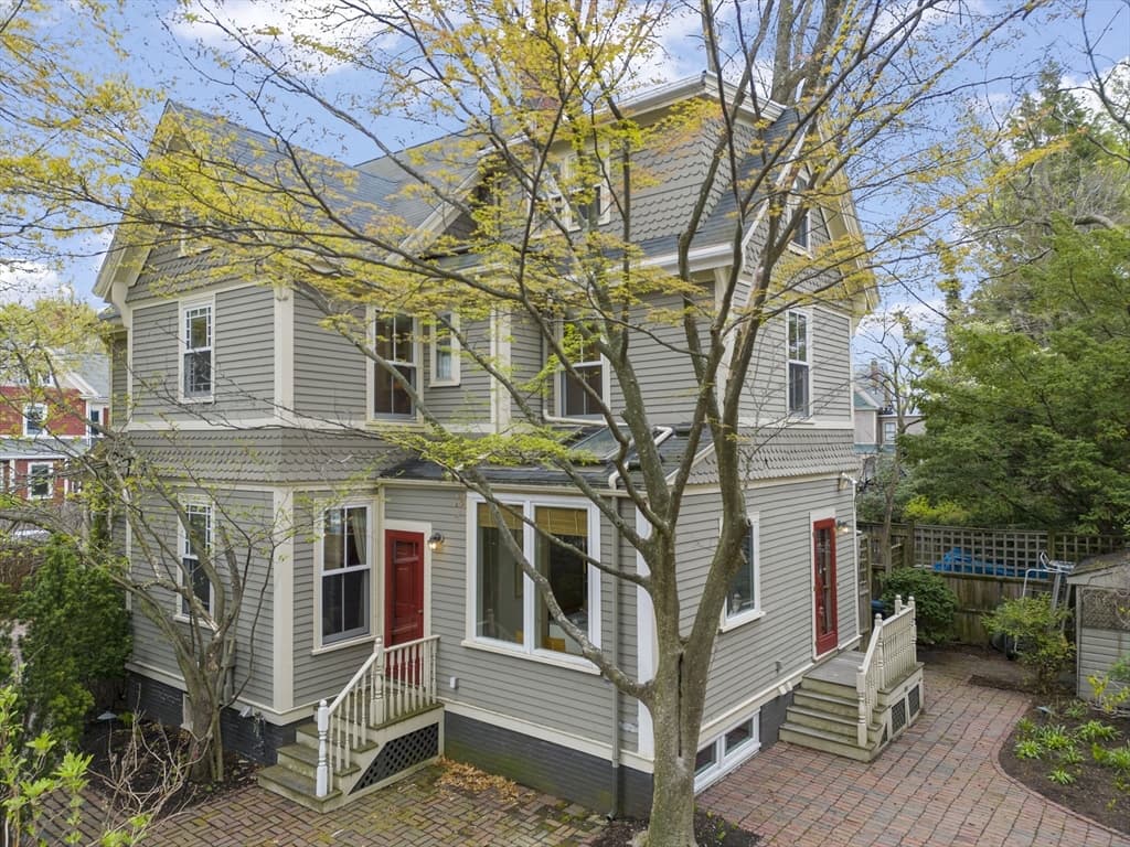14 Linnaean Street