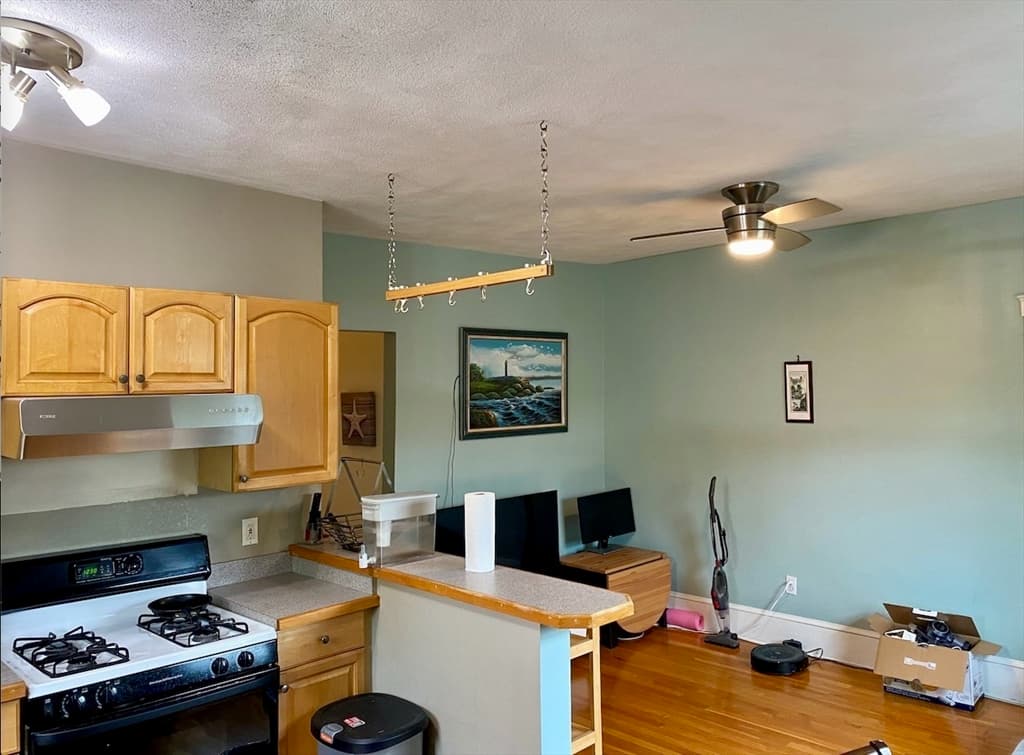 7 Waldo Ave #6 photo 2