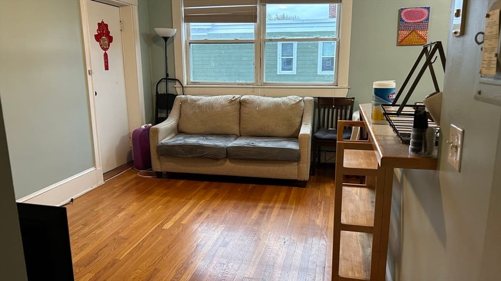 7 Waldo Ave #6 photo 3