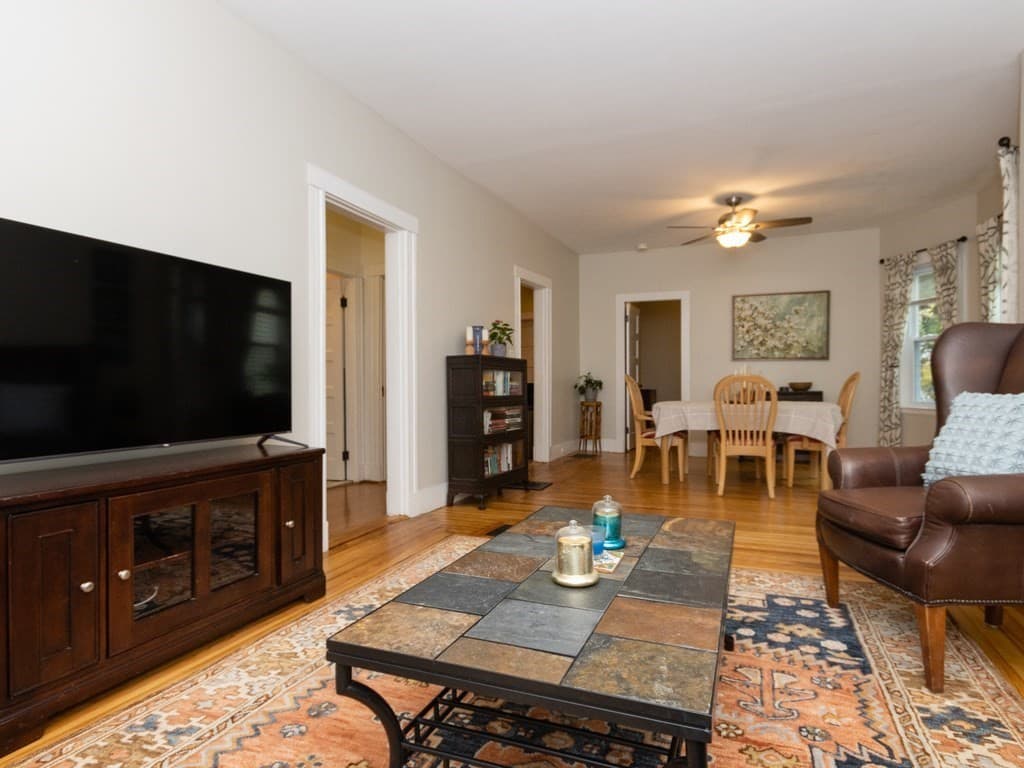 159 Beech St #1 photo 2