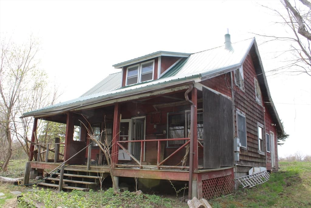 33 South St