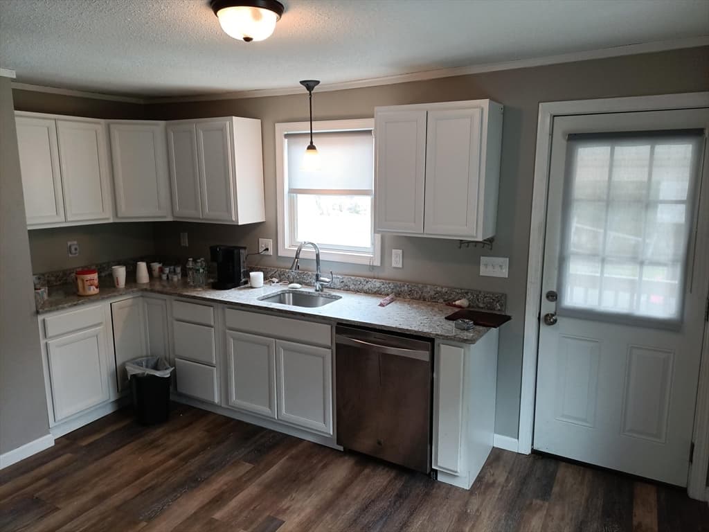 879 Piper Road photo 5