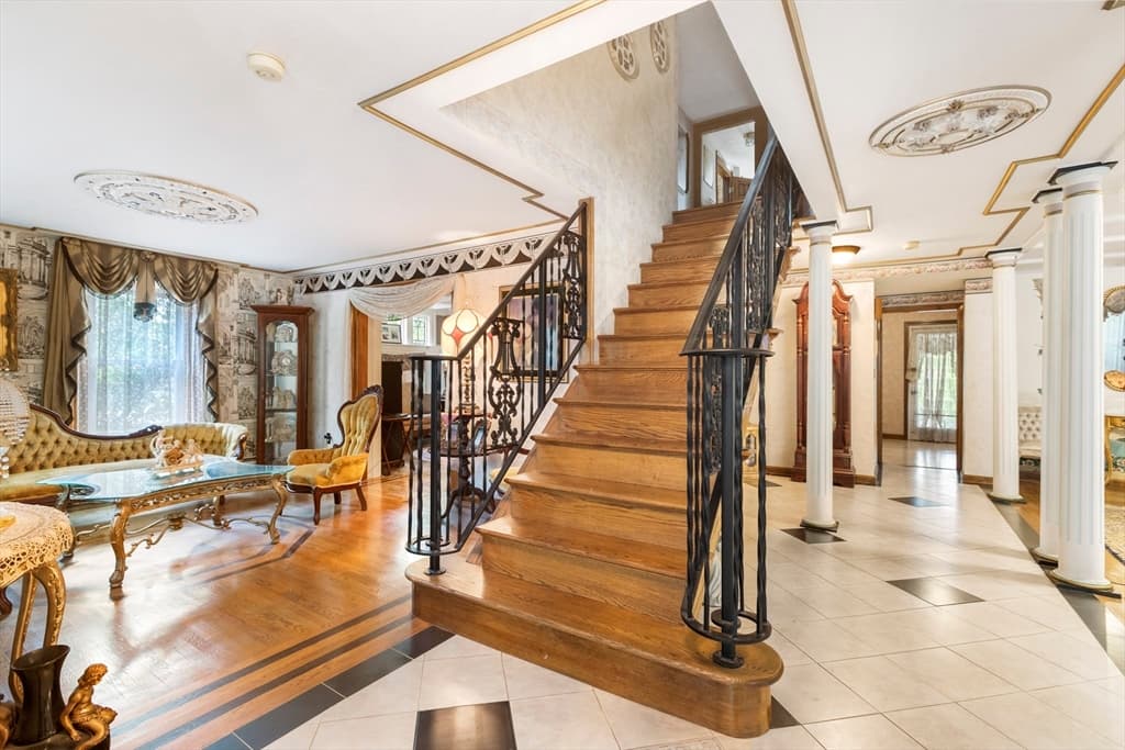 37 Purchase St photo 2