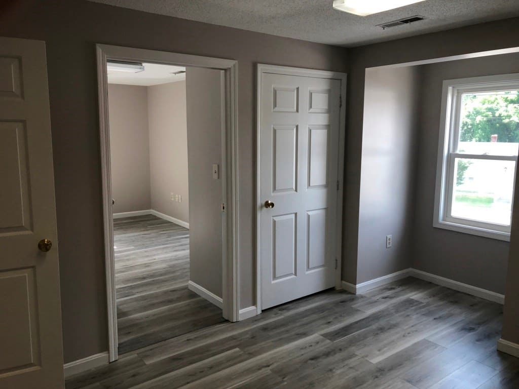 1049 Lakeview Avenue #9 photo 3