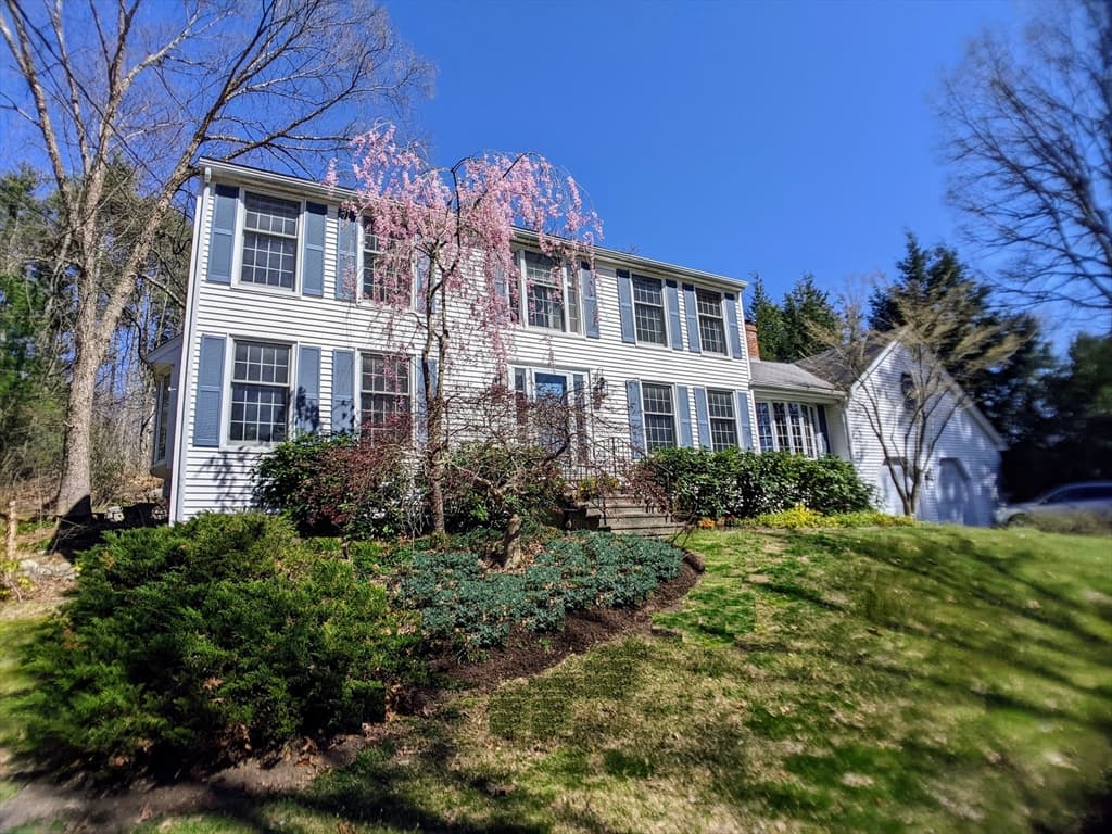 13 Knowlton Dr