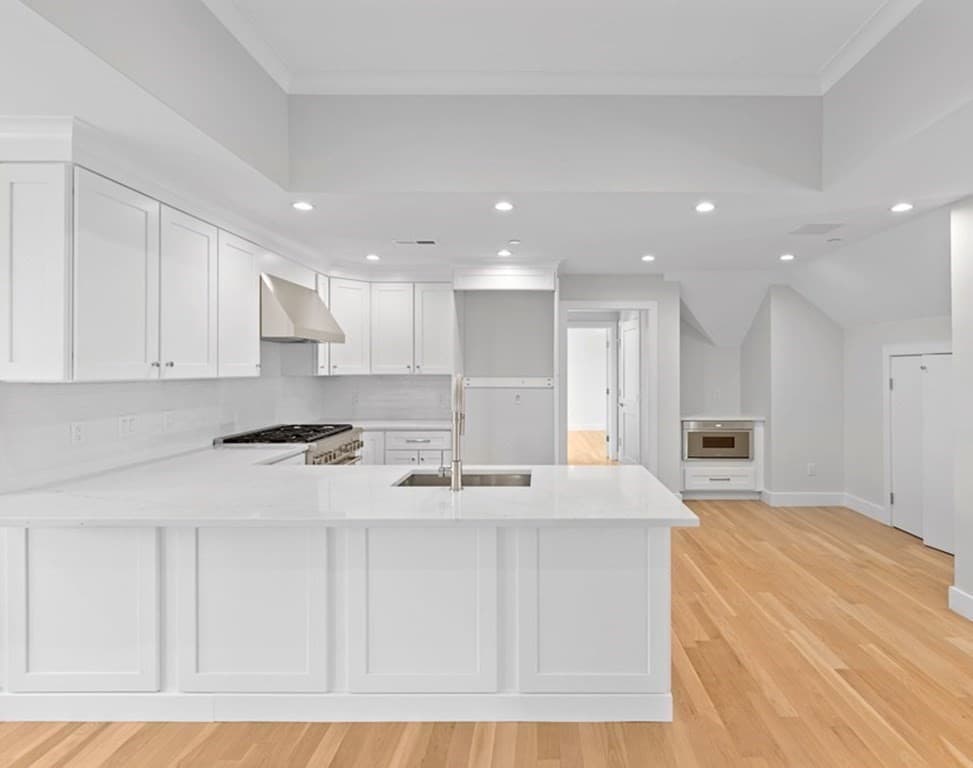 8 Sycamore St #D photo 3