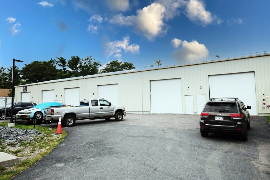 355 Wareham Street photo 5