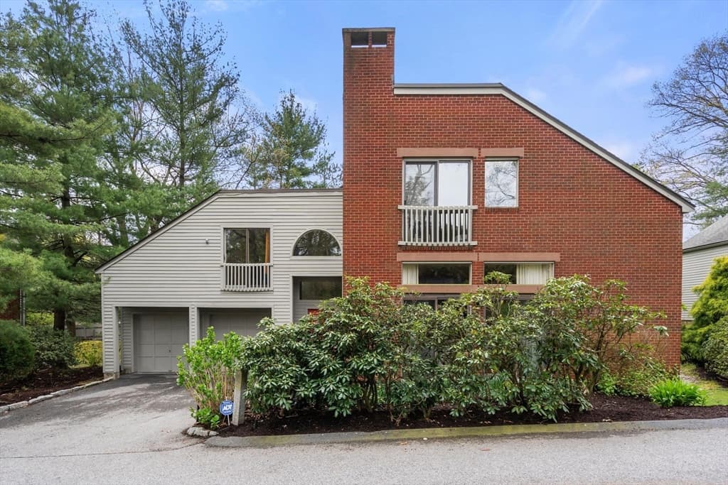511 Boylston St #511