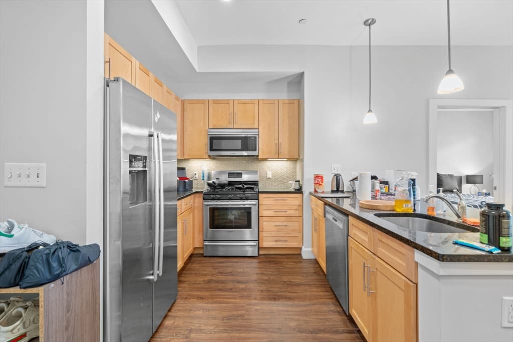 1501 Commonwealth Ave #103 photo 3