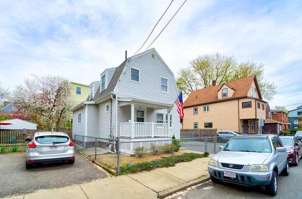 90 Alpine Street photo 2
