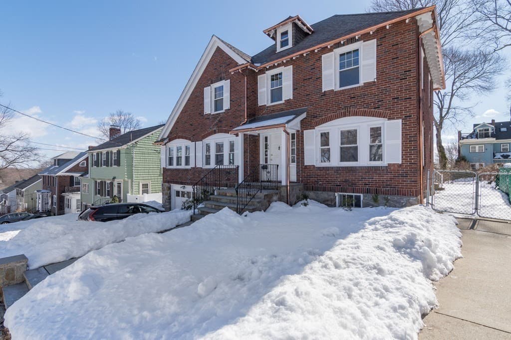 46 Cerdan Ave
