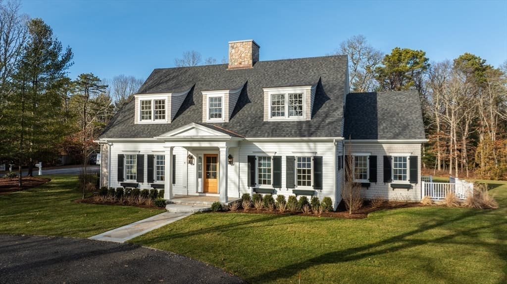 8 Nutmeg Ln