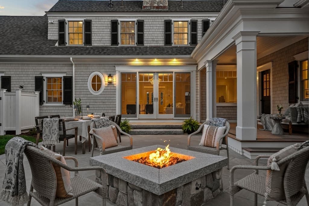 8 Nutmeg Ln photo 4