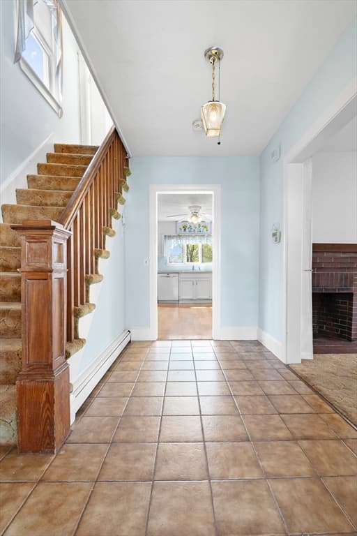 77 Coolidge Ave photo 4