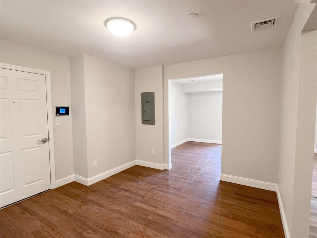 30 Randolph Dr #30 photo 2