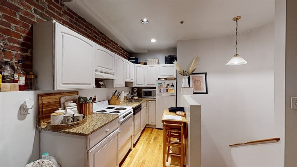 91 Prince St. #3 photo 3