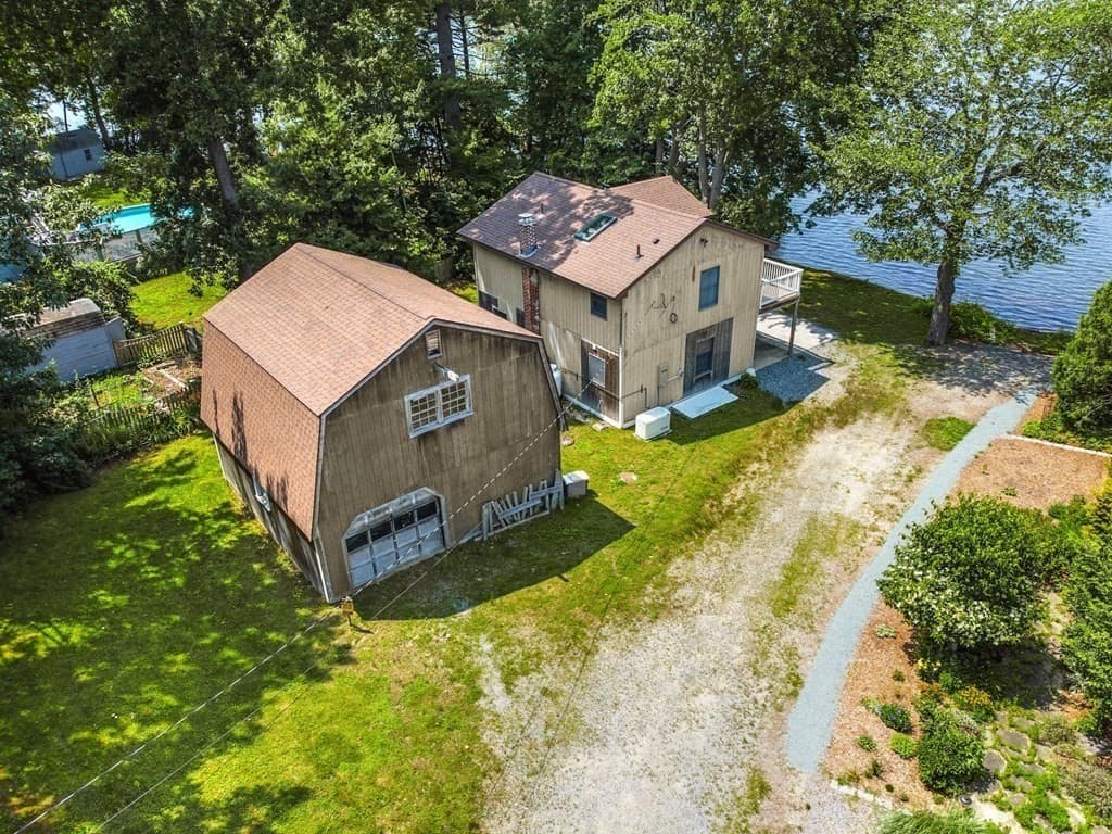 81 Ridge Rd photo 2