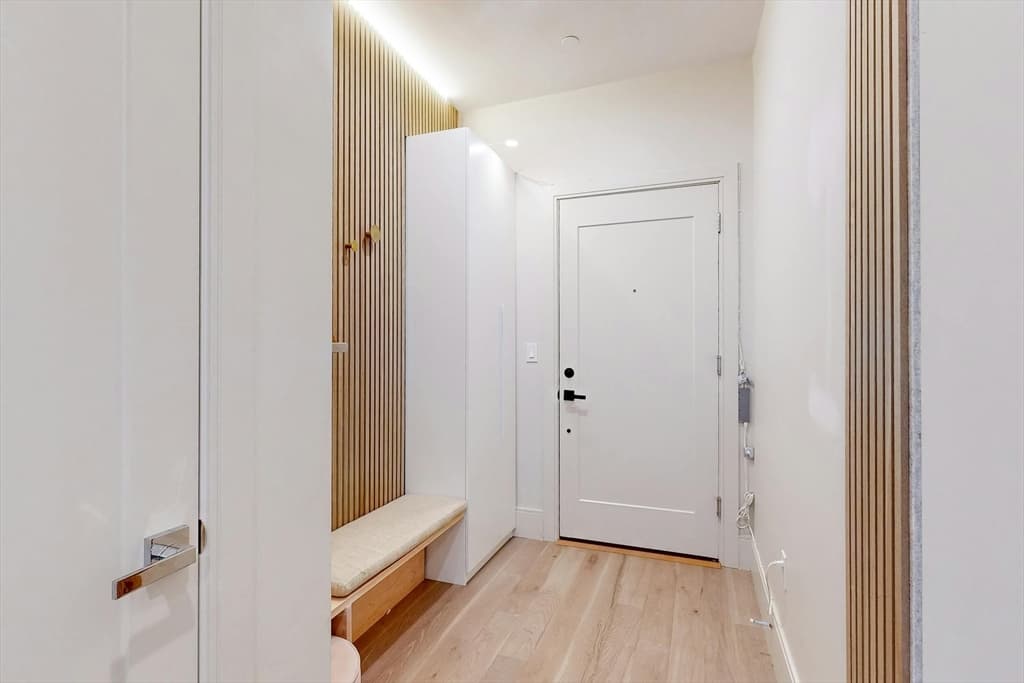 85 Myrtle Street #301 photo 3