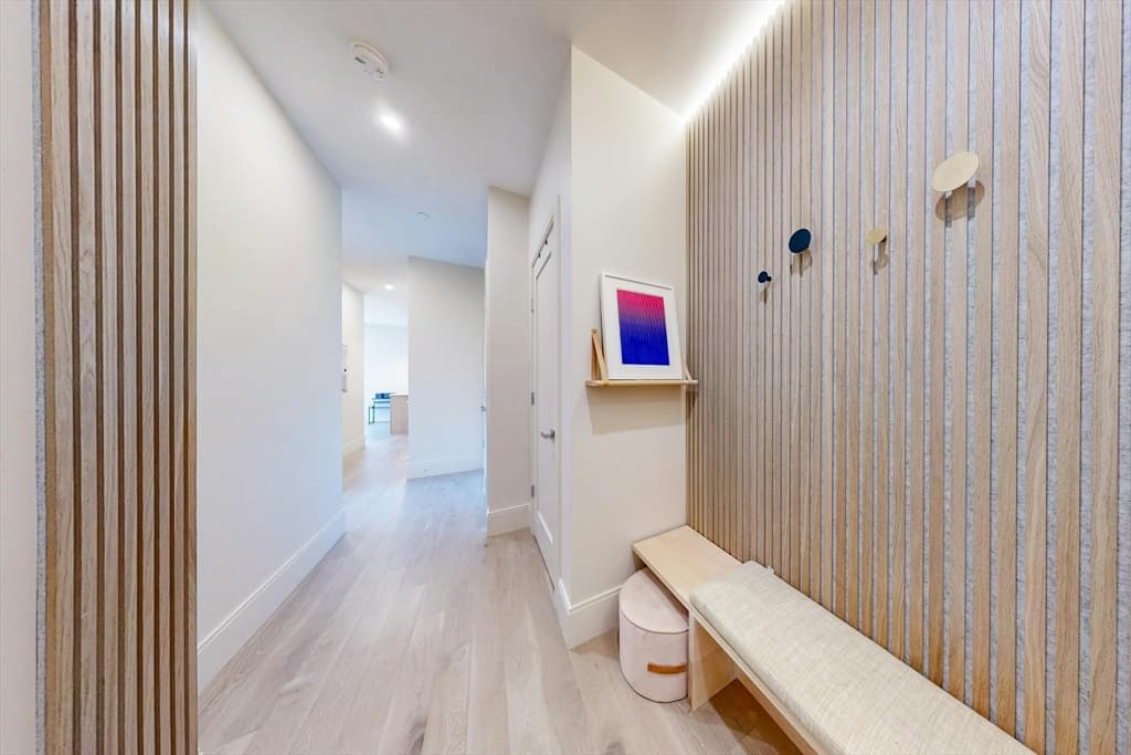 85 Myrtle Street #301 photo 4